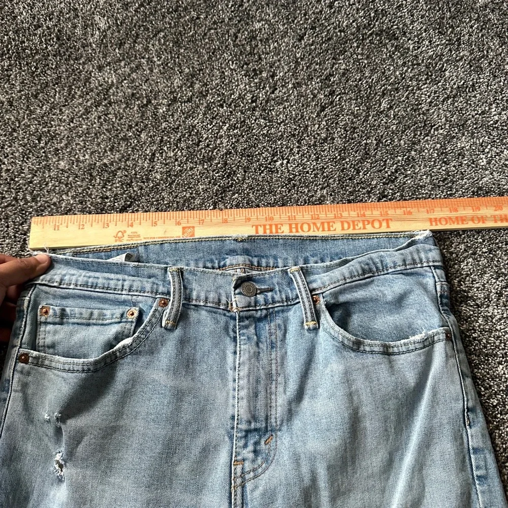 Levi's‎ 511 Jeans Mens 34x30 Blue Light Wash Denim Slim Straight Fit Distressed
